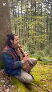 I have a flute problem 😂🪈
Made by the amazing @fifimacrame 💜

holidays#nativeamericanflutemusic#nativeameicanflute#flute#flutemaking#droneflute#woodworking#flutemusic#fluteplaying#soundhealing#alps#mountains#switzerland